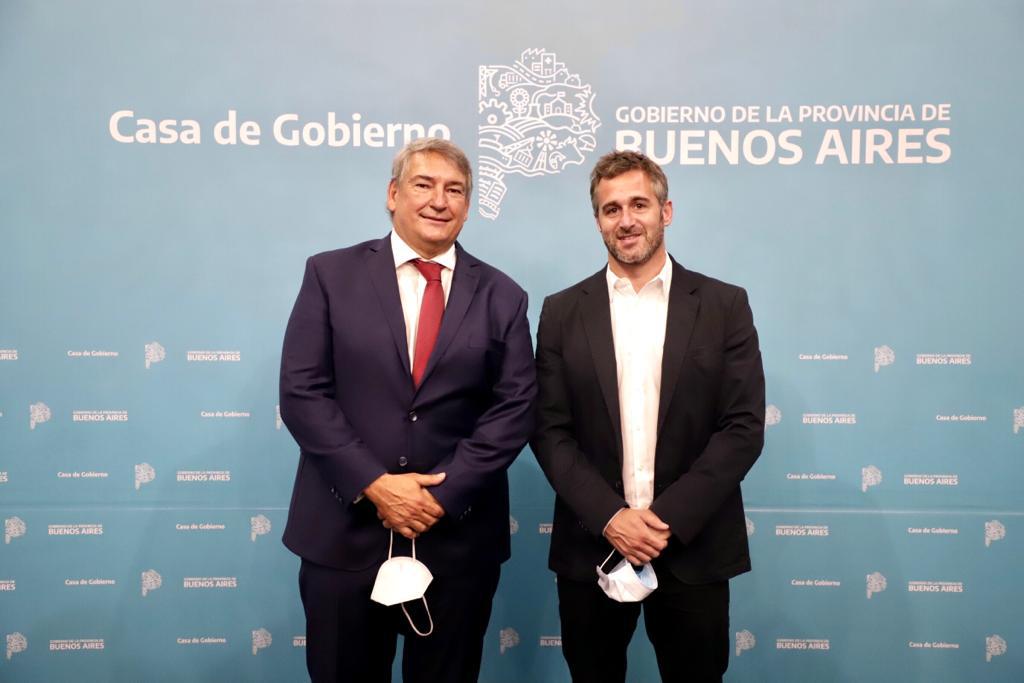 0f61acb7-884c-4d28-8d7b-f54e4059c759