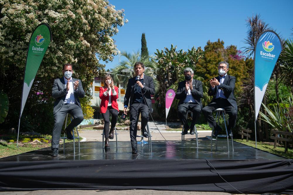 2021_10_01 AK EscobarDON_6501