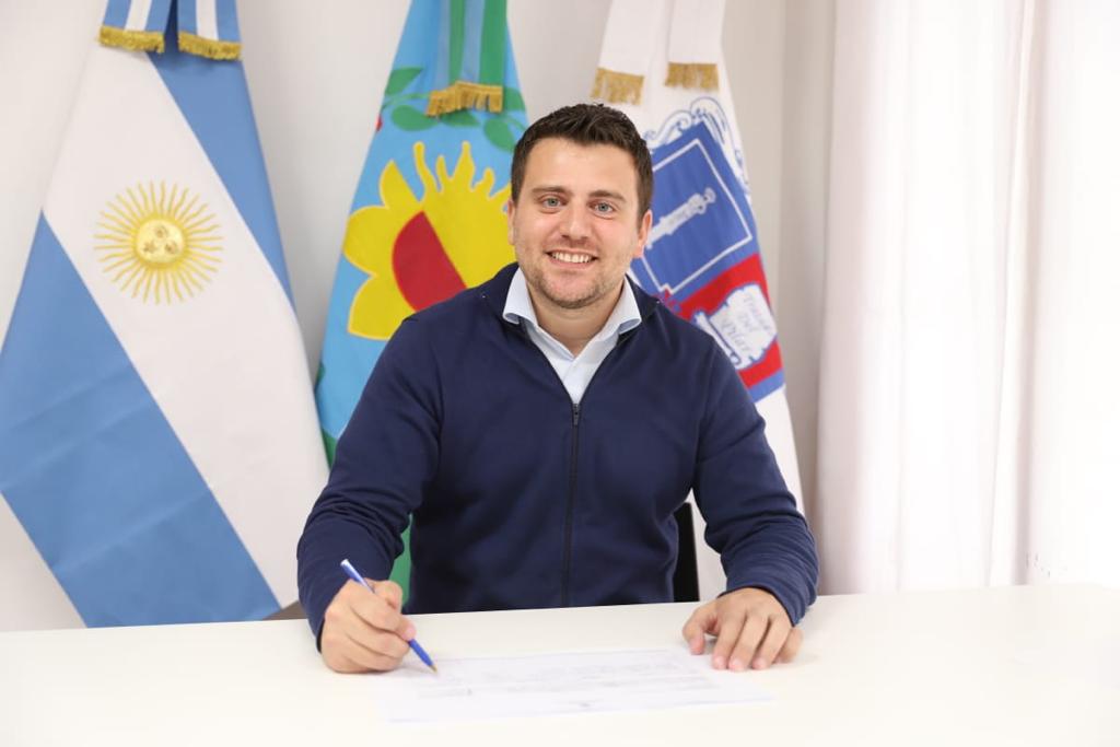 WhatsApp Image 2023-06-24 at 18.16.24 (1)