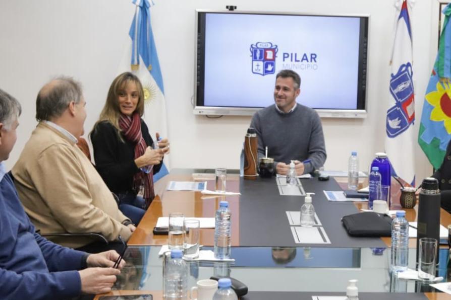 7ad551f9-ba7b-438d-a2dc-9c912bbcea82