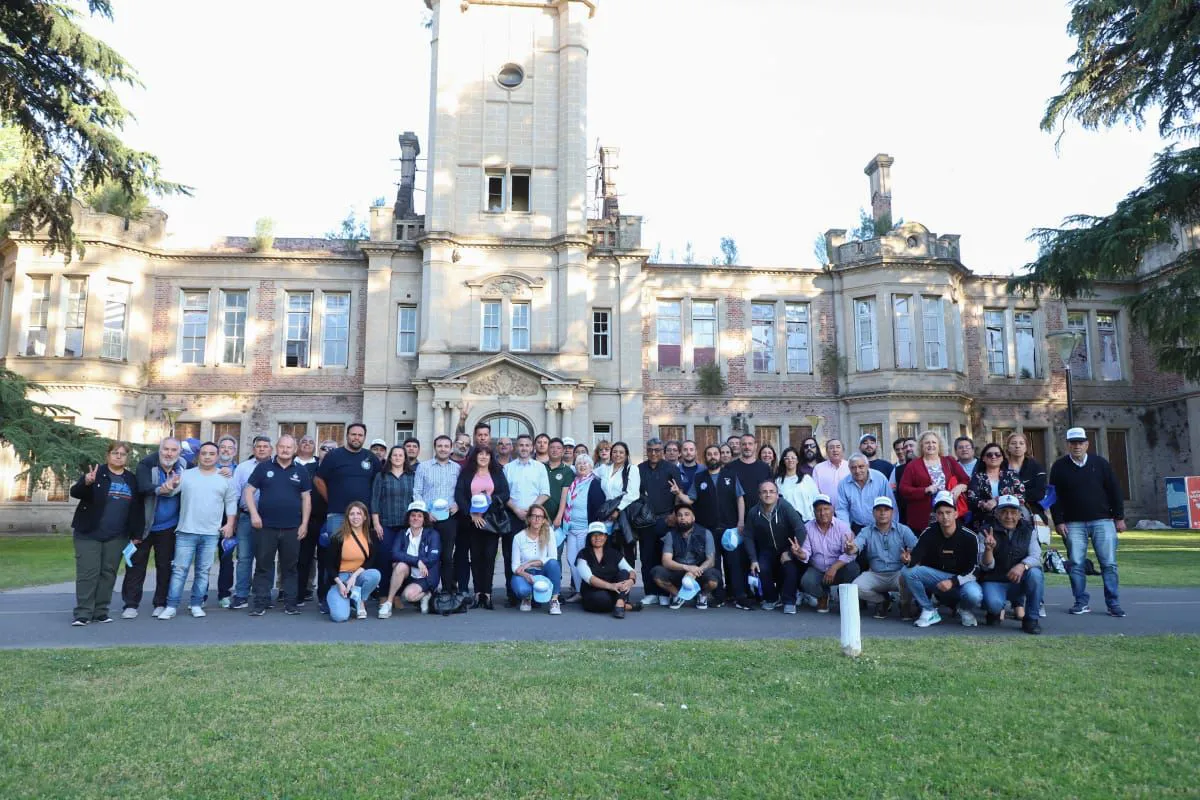 WhatsApp Image 2023-10-05 at 23.20.11 (1)