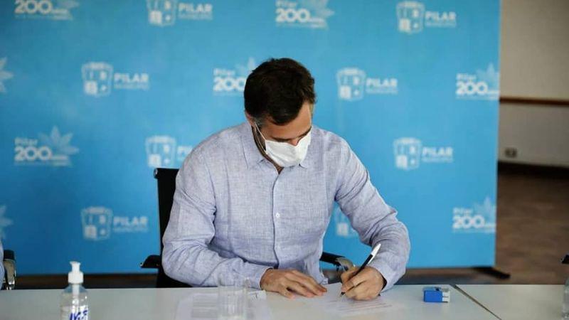 Achaval-anuncio-una-suba-salarial-del-35-para-los-municipales