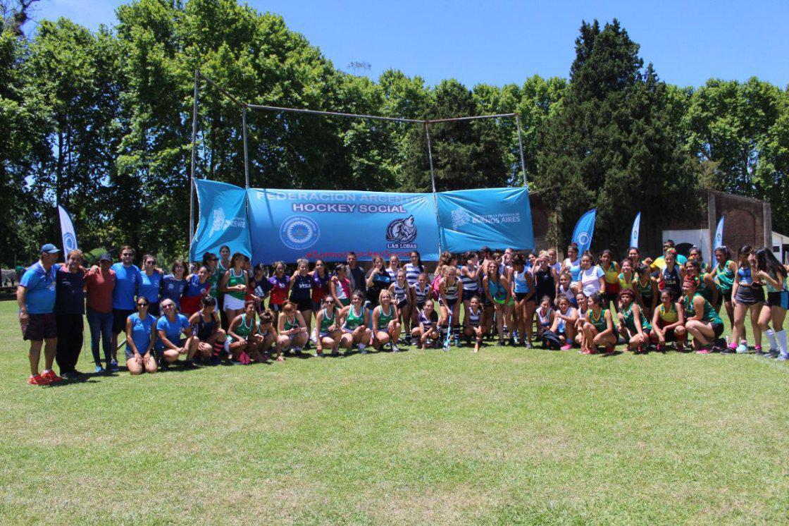 PN-hockey social7