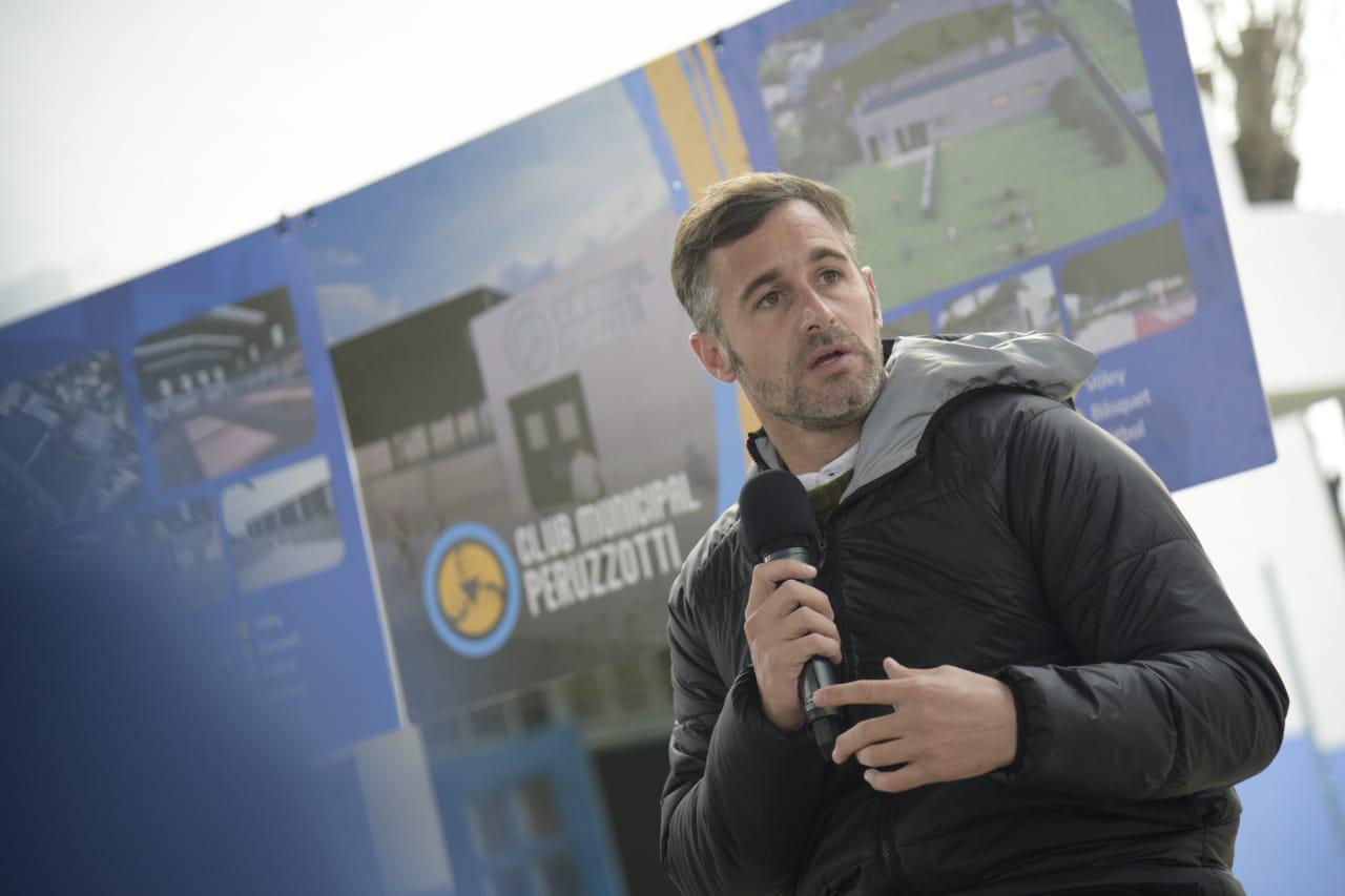 PN-Achaval peruzotti